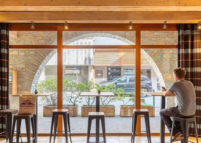 Duplex 8 Pers. Avec Piscine Et Sauna Au Centre-ville - Fr-1-296-489 * Saint-Lary-Soulan