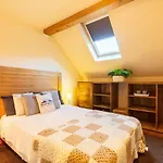 Duplex 8 Pers. Avec Piscine Et Sauna Au Centre-ville - Fr-1-296-489 아파트 생라리술랑